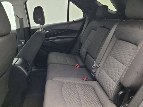 Used 2018 Chevrolet Equinox LT image 18