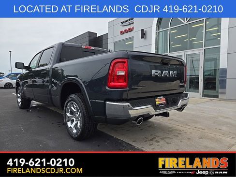 New 2026 RAM 1500 4x4 Crew Cab image 5