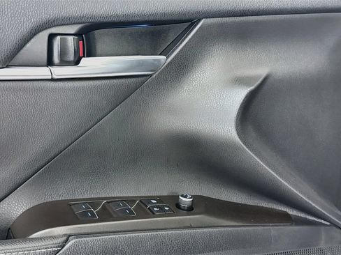 Used 2022 Toyota Camry XSE AWD/4WD image 19