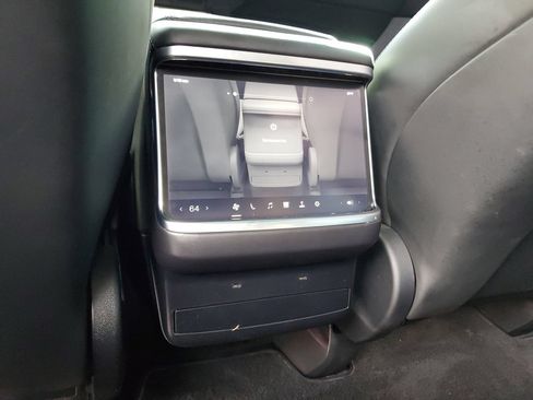 Used 2023 Tesla Model X AWD/4WD image 16