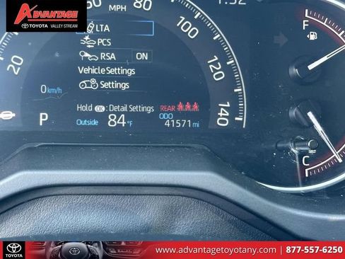Used 2023 Toyota RAV4 LE AWD/4WD image 30