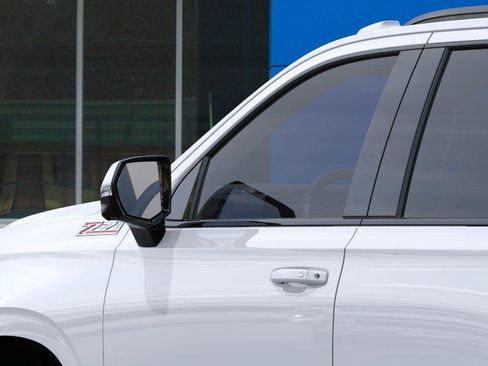 New 2026 Chevrolet Tahoe Z71 w/ Comfort Package AWD/4WD image 23