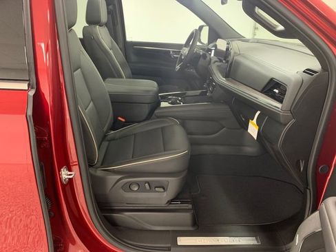 New 2026 Chevrolet Suburban Premier w/ Sun And Tow Package image 11