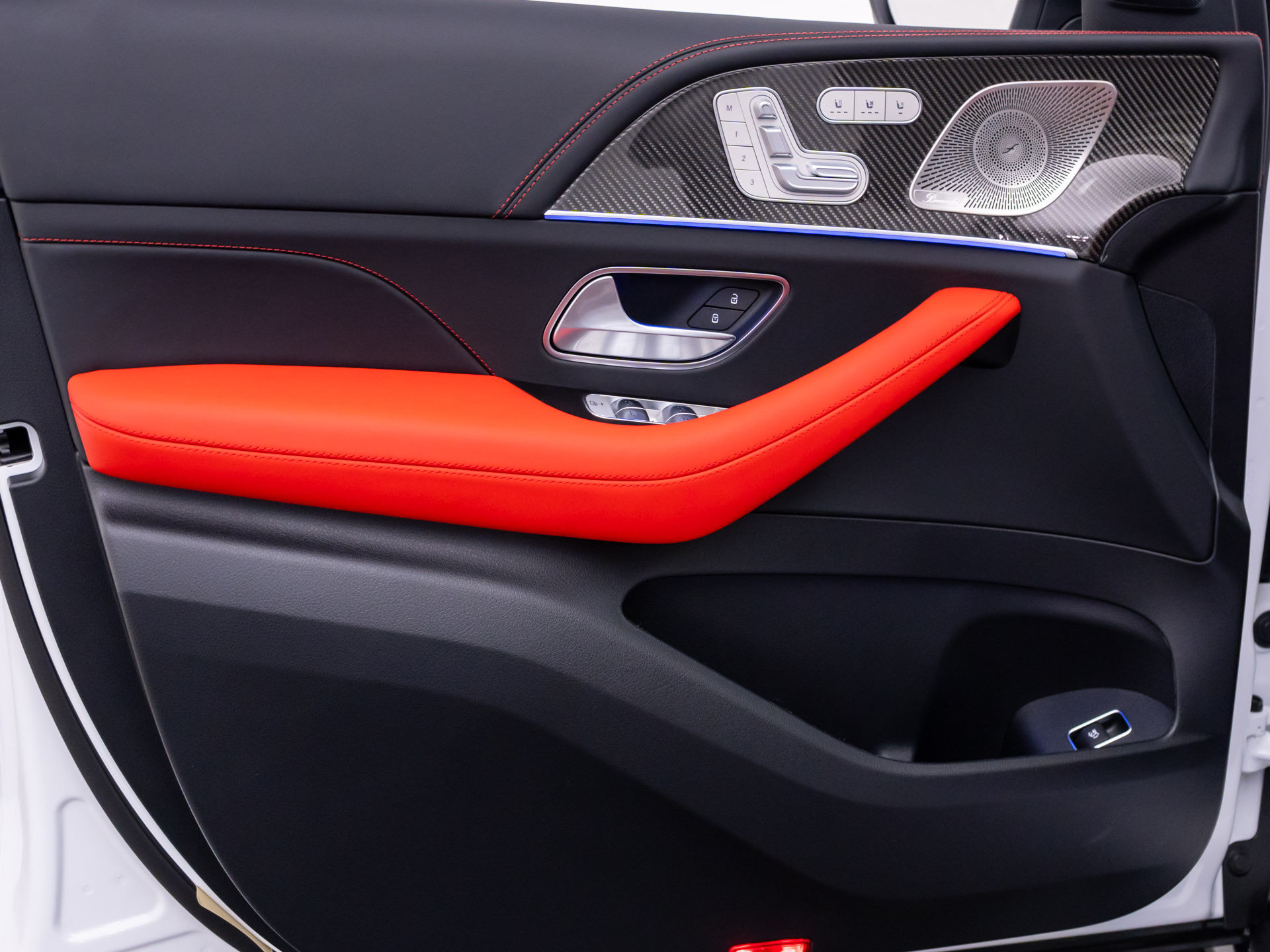 New 2026 Mercedes-Benz GLE 53 AMG 4MATIC image 13