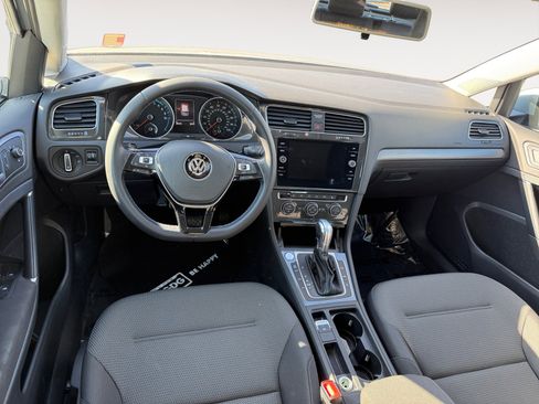 Used 2019 Volkswagen e-Golf SE w/ Driver Assistance Package image 15
