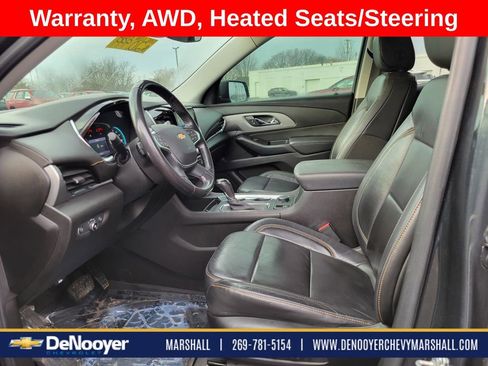 Used 2020 Chevrolet Traverse LT w/ Driver Confidence II Package image 8