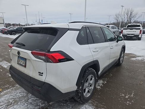 Used 2020 Toyota RAV4 XLE image 11