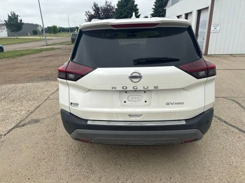 Used 2021 Nissan Rogue SV w/ Premium Package AWD/4WD image 10