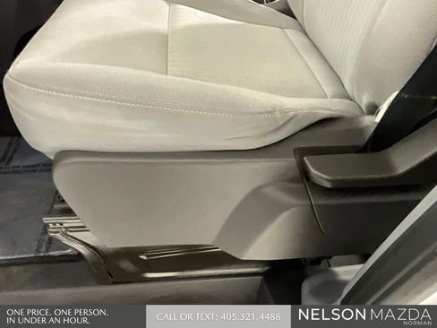 Used 2019 Ford Transit 350 XLT image 21