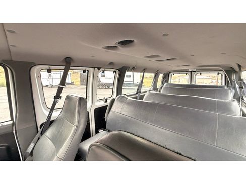 Used 1994 Ford E-350 and Econoline 350 Club Wagon image 17