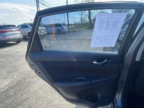 Used 2016 Nissan Sentra S FWD image 19