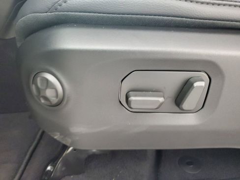 New 2025 Jeep Wrangler Sahara image 29