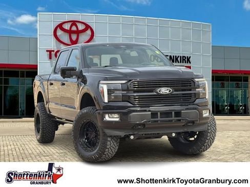 Used 2024 Ford F150 Platinum image 1