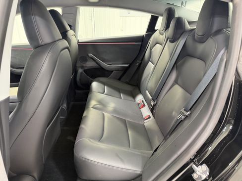 Used 2025 Tesla Model 3 Long Range RWD image 10