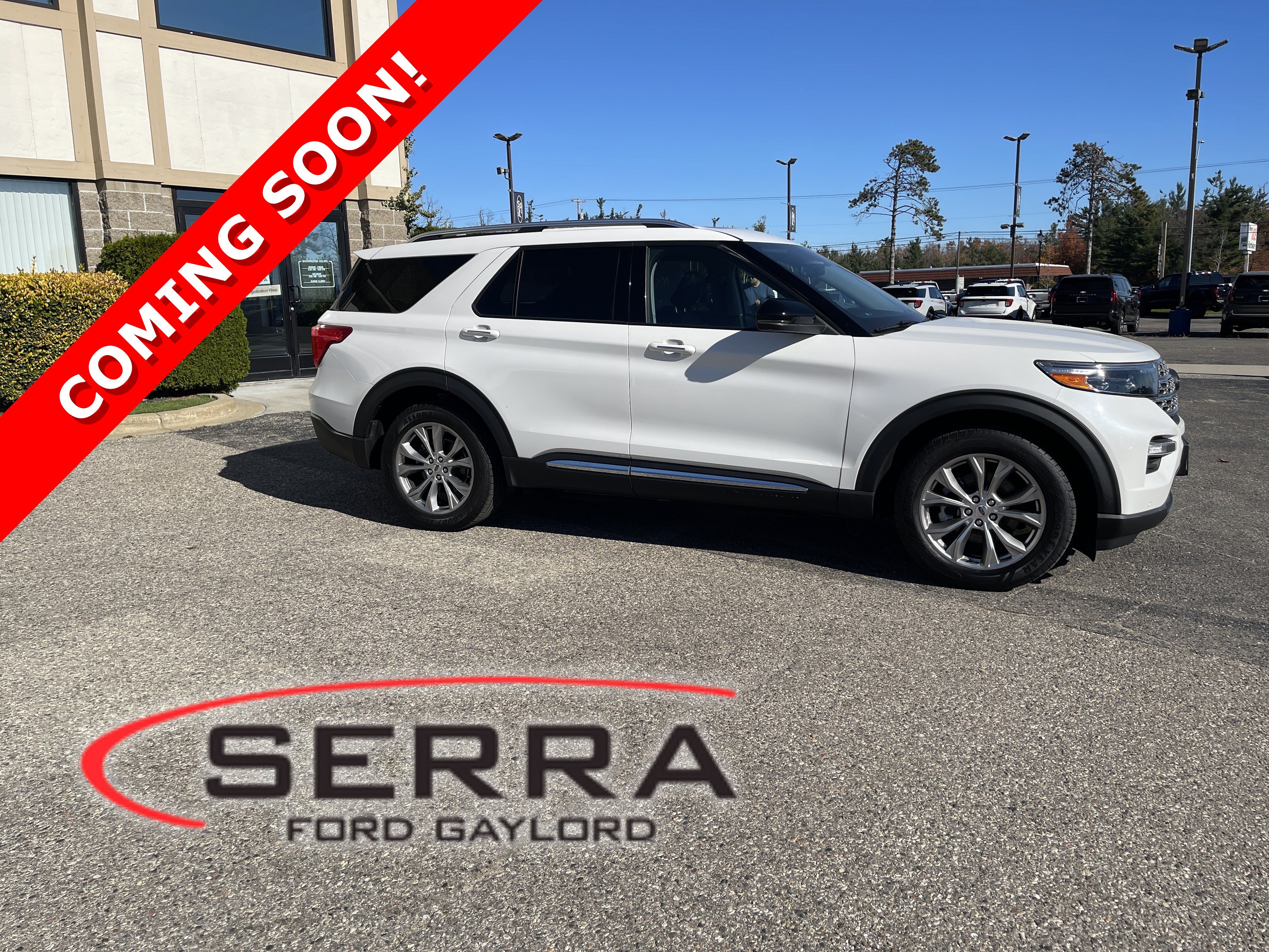 Used 2021 Ford Explorer Limited w/ Equipment Group 301A AWD/4WD image 1