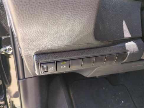 Used 2024 Toyota Corolla LE FWD image 13