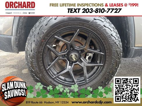 Used 2011 Jeep Grand Cherokee Overland image 10