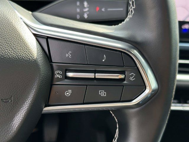 Used 2024 Chevrolet Equinox EV LT FWD image 24