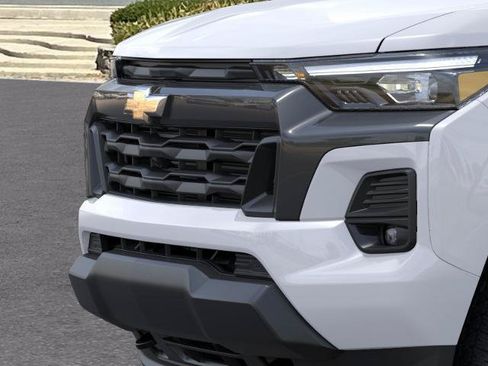 New 2026 Chevrolet Colorado LT w/ LT Convenience Package AWD/4WD image 13