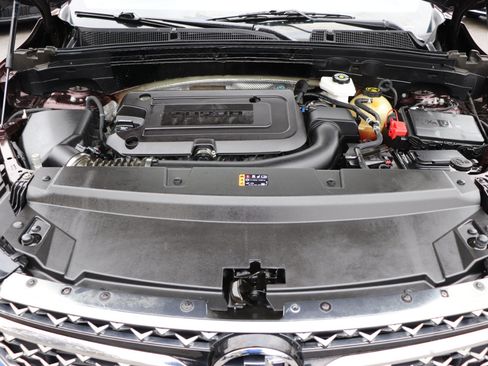 Used 2022 Buick Envision Avenir w/ Technology Package II image 58