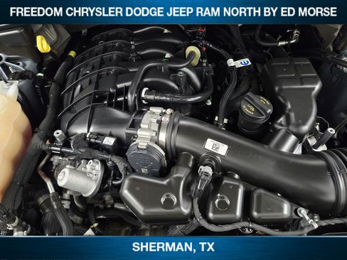 Used 2025 Jeep Grand Cherokee Altitude AWD/4WD image 21