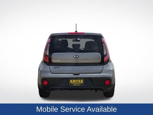 Used 2017 Kia Soul FWD image 5
