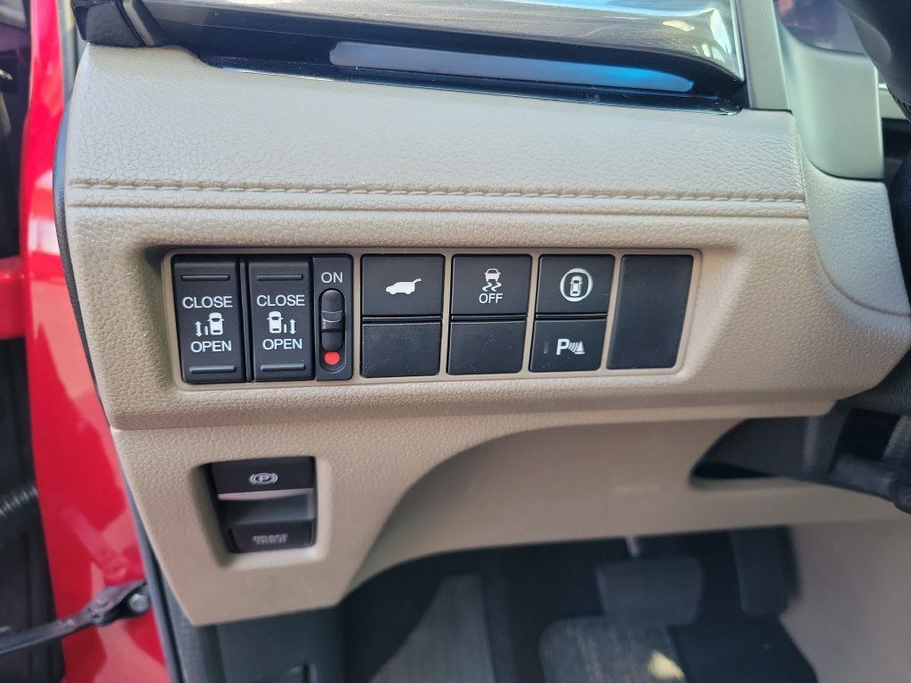 Certified 2024 Honda Odyssey Elite image 30