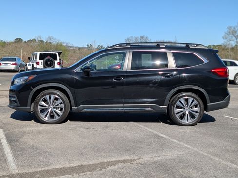 Used 2022 Subaru Ascent Limited w/ Technology Package image 6