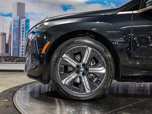 New 2026 BMW iX xDrive60 AWD/4WD image 5