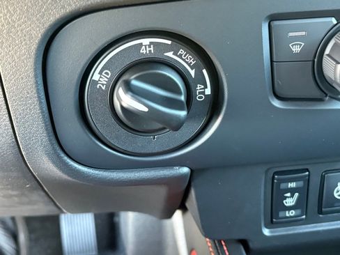 New 2026 Nissan Frontier PRO-4X image 15