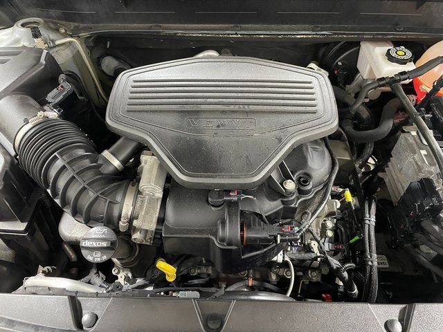 Used 2023 GMC Acadia AT4 w/ GMC Pro Grade Package AWD/4WD image 24