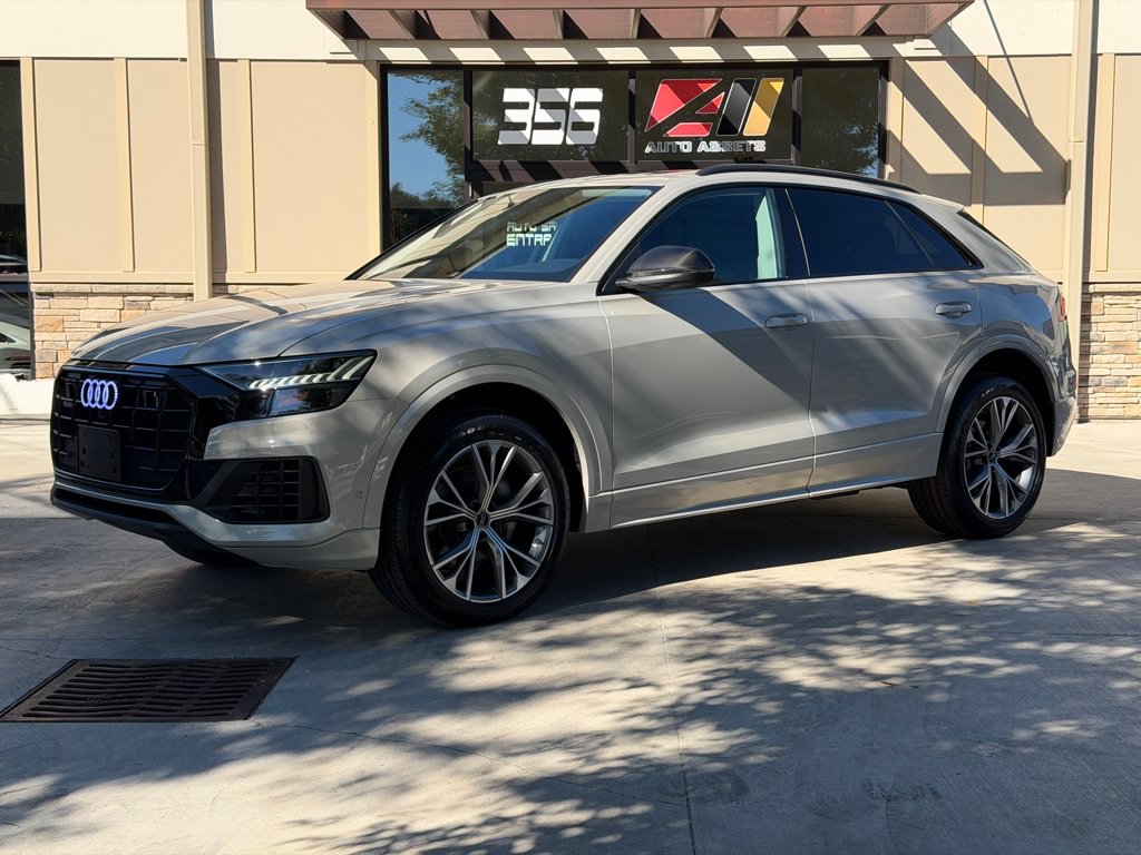 Used 2023 Audi Q8 Premium w/ Convenience Package AWD/4WD image 1