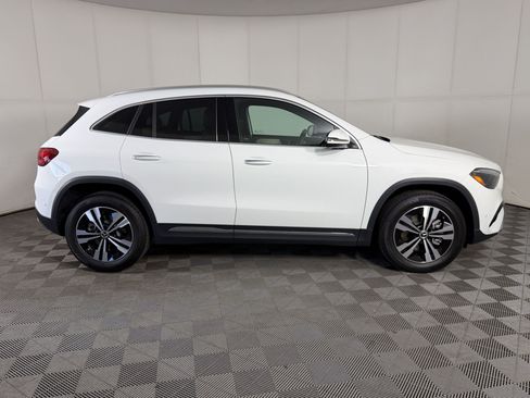 Certified 2024 Mercedes-Benz GLA 250 image 8
