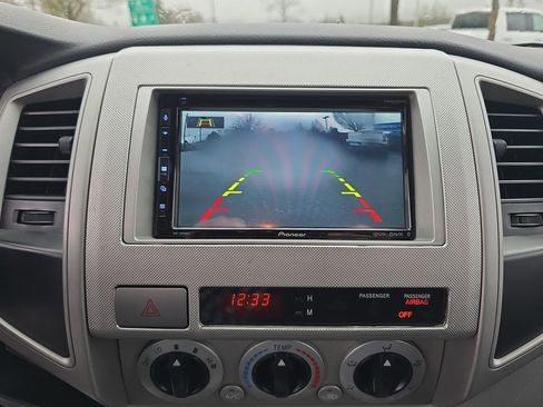 Used 2007 Toyota Tacoma PreRunner image 15