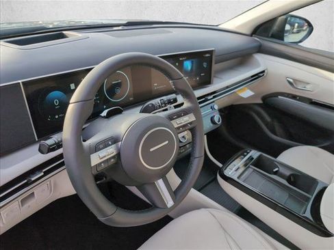 New 2026 Hyundai Tucson Limited image 3