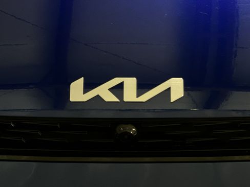 Used 2023 Kia EV6 GT-Line w/ GT-Line Suede Seat Package AWD/4WD image 12