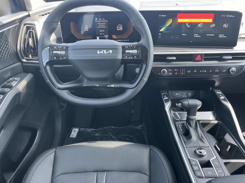 New 2026 Kia Sorento S FWD image 12