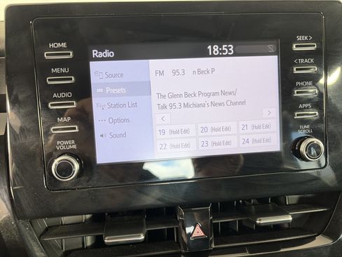 Used 2024 Toyota Camry SE FWD image 18