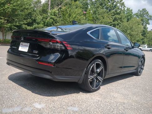 Certified 2024 Honda Accord Sport image 4