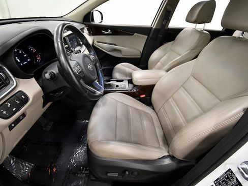 Used 2017 Kia Sorento EX w/ EX Advanced Touring Package image 14