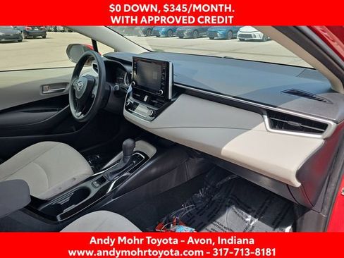 Used 2021 Toyota Corolla LE w/ LE Convenience Package FWD image 30