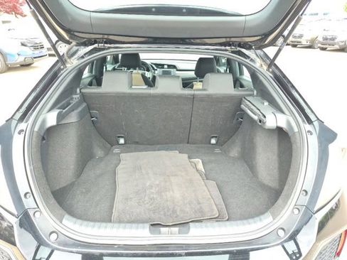 Used 2018 Honda Civic Sport image 8