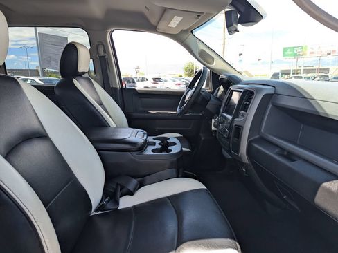 Used 2019 RAM 1500 Express w/ Wheel & Sound Group AWD/4WD image 31