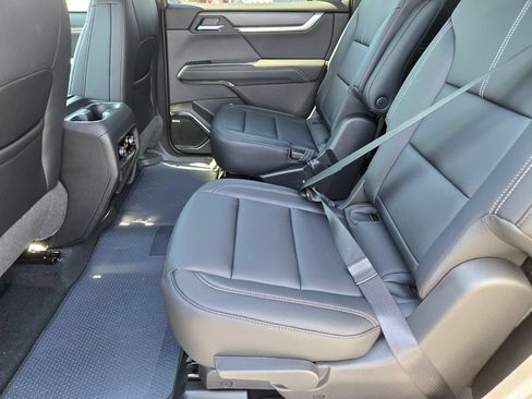 New 2026 GMC Acadia Elevation w/ Black Edition FWD image 7