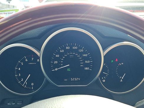 Used 2006 Lexus SC 430 Convertible image 8