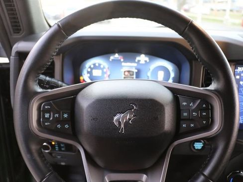 Used 2025 Ford Bronco Big Bend image 24