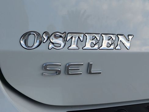 New 2026 Volkswagen Taos SEL AWD/4WD image 14