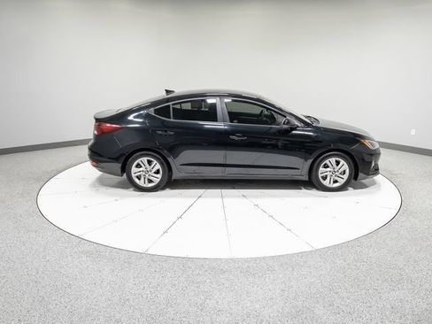 Used 2019 Hyundai Elantra SEL w/ Cargo Package FWD image 28