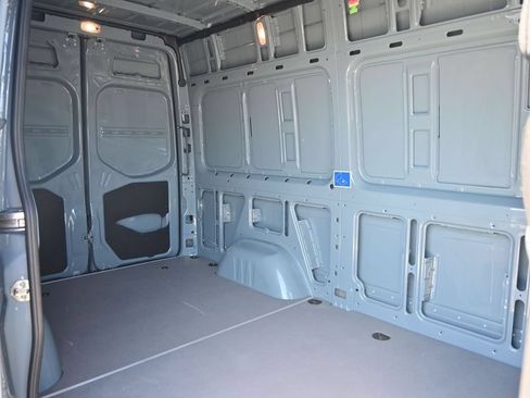 Used 2019 Mercedes-Benz Sprinter 144 image 46