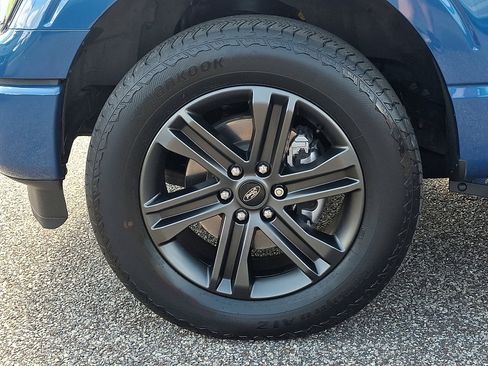 Certified 2022 Ford F150 XLT w/ Equipment Group 302A High image 28